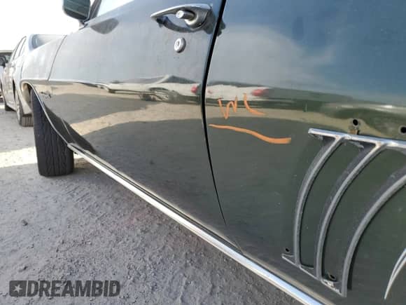 1969 Chevrolet Camaro с VIN 1Z4679N683381, выставлен на аукционе Copart как лот 76675504 с пробегом 54 283 миль миль и Списание • Salvage title. История ставок и продаж доступна на DreamBid. Изображение 12.