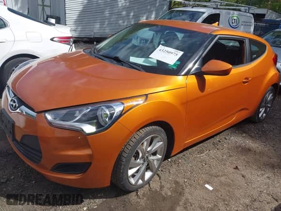 2016 Hyundai Veloster с VIN KMHTC6ADXGU301155, выставлен на аукционе IAAI как лот 43250975 с пробегом 61 556 миль миль и . История ставок и продаж доступна на DreamBid. Изображение 2.