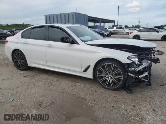 2018 BMW 5 Series 540i с VIN WBAJE5C54JWA95025, выставлен на аукционе Copart как лот 71452235 с пробегом 81 206 миль миль и Списание • Salvage title. История ставок и продаж доступна на DreamBid. Изображение 4.