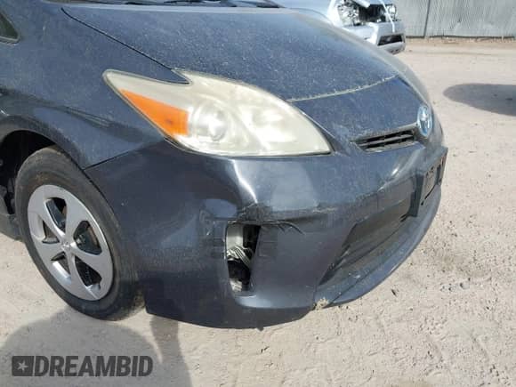 2013 Toyota Prius One with VIN JTDKN3DU4D5631299, listed as a IAAI auction lot 43110671 with 194,020 mi miles and . Bid and sale history available at DreamBid. Image 6.