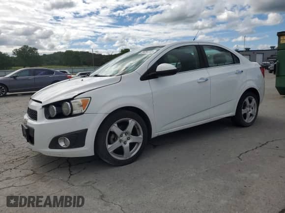 2014 Chevrolet Sonic LTZ with VIN 1G1JE5SB3E4191729, listed as a Copart auction lot 59054185 with 138,868 mi miles and Clean title. Bid and sale history available at DreamBid. Image 1.