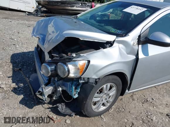 2012 Chevrolet Sonic LS с VIN 1G1JA5SH4C4174046, выставлен на аукционе IAAI как лот 42778332 с пробегом 91 525 миль миль и . История ставок и продаж доступна на DreamBid. Изображение 6.