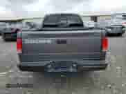 2002 Dodge Dakota Sport z VIN 1B7HL38N52S719442, wystawiony jako Copart lot #60345185 z przebiegiem 176 022 mil mil oraz Szkoda całkowita • Salvage title. Historia ofert i sprzedaży dostępna na DreamBid. Obrazek 6.