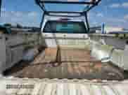 2013 GMC Sierra 1500 Work Truck с VIN 1GTN1TEA0DZ188140, выставлен на аукционе Copart как лот 90270435 с пробегом 155 094 миль миль и Списание • Salvage title. История ставок и продаж доступна на DreamBid. Изображение 10.