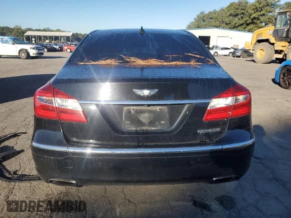 2013 Hyundai Genesis 3.8L с VIN KMHGC4DD1DU256152, выставлен на аукционе Copart как лот 85544825 с пробегом 226 157 миль миль и Списание • Salvage title. История ставок и продаж доступна на DreamBid. Изображение 6.