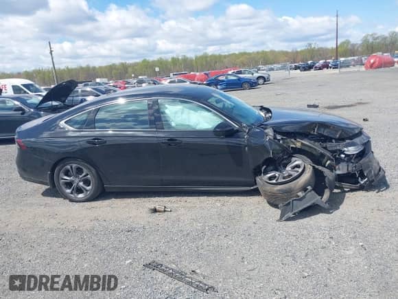 2024 Honda Accord EX-L with VIN 1HGCY2F66RA059298, listed as a IAAI auction lot 42050147 with 30,085 mi miles and . Bid and sale history available at DreamBid. Image 13.