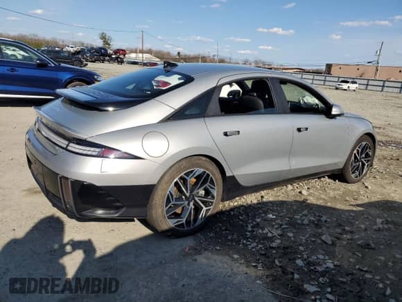 2024 Hyundai Ioniq 6 SEL with VIN KMHM34AC0RA079312, listed as a Copart auction lot 50152325 with 2,326 mi miles and Salvage title. Bid and sale history available at DreamBid. Image 3.