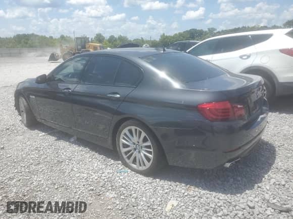 2012 BMW 5 Series 550i с VIN WBAFR9C53CDX78718, выставлен на аукционе Copart как лот 64866955 с пробегом 122 021 миль миль и На запчасти • Non repairable. История ставок и продаж доступна на DreamBid. Изображение 2.