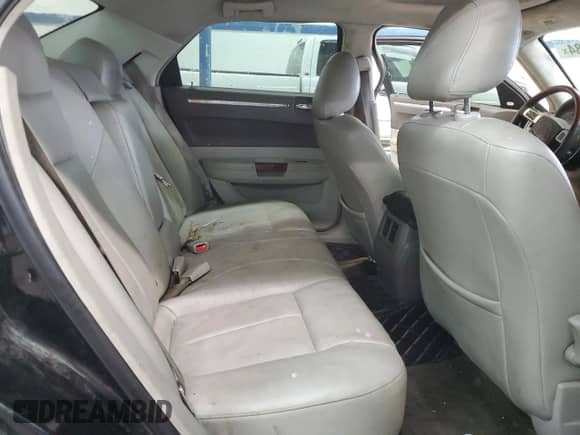 2008 Chrysler 300 Limited с VIN 2C3KK33G58H203801, выставлен на аукционе Copart как лот 78258384 с пробегом 167 538 миль миль и Списание • Salvage title. История ставок и продаж доступна на DreamBid. Изображение 10.