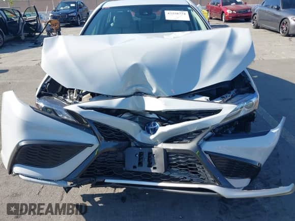 2023 Toyota Camry Hybrid XSE с VIN 4T1K31AKXPU052384, выставлен на аукционе IAAI как лот 43258774 с пробегом 28 133 миль миль и . История ставок и продаж доступна на DreamBid. Изображение 6.