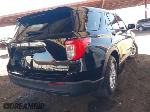 2021 Ford Explorer z VIN 1FMSK7BH7MGA95518, wystawiony jako IAAI lot #43216472 z przebiegiem 81 098 mil mil oraz . Historia ofert i sprzedaży dostępna na DreamBid. Obrazek 4.
