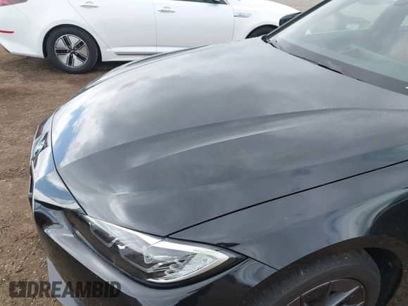 2022 BMW i4 eDrive40 with VIN WBY73AW06NFN15669, listed as a IAAI auction lot 43364913 with 29,451 mi miles and . Bid and sale history available at DreamBid. Image 6.