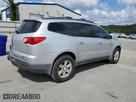 2011 Chevrolet Traverse 2LT с VIN 1GNKVJED2BJ326849, выставлен на аукционе Copart как лот 80144185 с пробегом Не указан миль и Списание • Salvage title. История ставок и продаж доступна на DreamBid. Изображение 3.