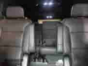 2021 Chevrolet Suburban High Country z VIN 1GNSKGKL3MR133976, wystawiony jako Copart lot #63574075 z przebiegiem 94 047 mil mil oraz Szkoda całkowita • Salvage title. Historia ofert i sprzedaży dostępna na DreamBid. Obrazek 10.