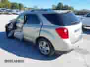 2015 Chevrolet Equinox LTZ z VIN 2GNFLHEK9F6122101, wystawiony jako IAAI lot #43459186 z przebiegiem 151 032 mil mil oraz . Historia ofert i sprzedaży dostępna na DreamBid. Obrazek 3.