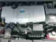 2018 Toyota Prius Plus z VIN JTDKARFP0J3077479, wystawiony jako IAAI lot #42062334 z przebiegiem 23 388 mil mil oraz . Historia ofert i sprzedaży dostępna na DreamBid. Obrazek 21.