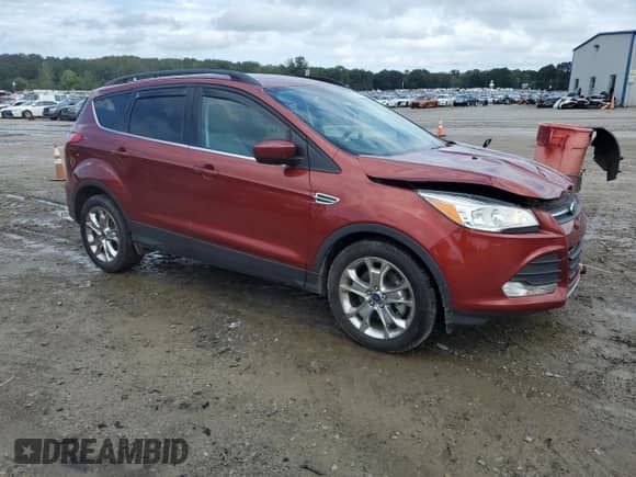 2014 Ford Escape SE z VIN 1FMCU0G95EUD77456, wystawiony jako Copart lot #82108815 z przebiegiem 49 608 mil mil oraz Szkoda całkowita • Salvage title. Historia ofert i sprzedaży dostępna na DreamBid. Obrazek 4.