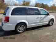 2016 Dodge Grand Caravan SXT z VIN 2C4RDGCG7GR375994, wystawiony jako Copart lot #90061895 z przebiegiem 97 831 mil mil oraz Czysty tytuł • Clean title. Historia ofert i sprzedaży dostępna na DreamBid. Obrazek 3.