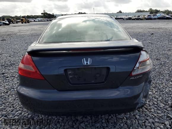 2004 Honda Accord with VIN 1HGCM71584A014539, listed as a Copart auction lot 63830225 with 372,716 mi miles and Non repairable. Bid and sale history available at DreamBid. Image 6.