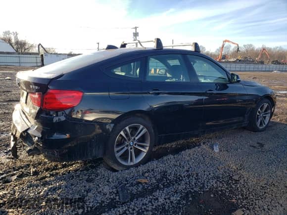 2015 BMW 3 Series 335i Gran Turismo xDrive z VIN WBA3X9C53FD868707, wystawiony jako Copart lot #42108665 z przebiegiem 156 128 mil mil oraz Szkoda całkowita • Salvage title. Historia ofert i sprzedaży dostępna na DreamBid. Obrazek 3.