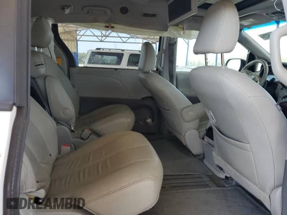 2014 Toyota Sienna XLE with VIN 5TDYK3DC2ES411861, listed as a Copart auction lot 81555925 with 184,497 mi miles and Salvage title. Bid and sale history available at DreamBid. Image 11.