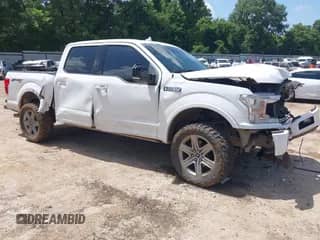 2018 Ford F-150 XL z VIN 1FTEW1E58JFA82296, wystawiony jako IAAI lot #42532047 z przebiegiem 116 868 mil mil oraz . Historia ofert i sprzedaży dostępna na DreamBid. Obrazek 1.