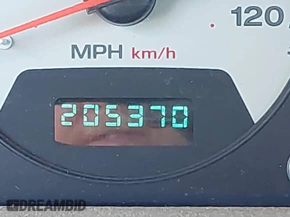 2001 Jeep Grand Cherokee Limited с VIN 1J4GX58S11C571004, выставлен на аукционе IAAI как лот 43261170 с пробегом 205 370 миль миль и . История ставок и продаж доступна на DreamBid. Изображение 12.