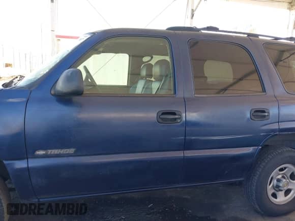 2001 Chevrolet Tahoe Special Service с VIN 1GNEC13V61J283677, выставлен на аукционе IAAI как лот 41827487 с пробегом 259 106 миль миль и . История ставок и продаж доступна на DreamBid. Изображение 14.