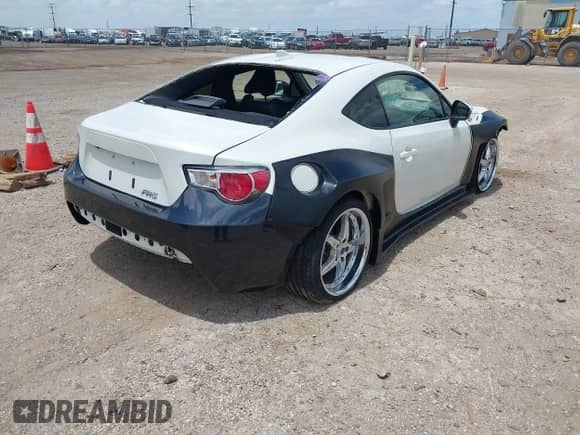 2016 Scion FR-S z VIN JF1ZNAA1XG9707527, wystawiony jako IAAI lot #42446688 z przebiegiem 82 531 mil mil oraz . Historia ofert i sprzedaży dostępna na DreamBid. Obrazek 4.