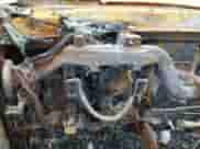 2014 Chevrolet Silverado 3500HD Work Truck z VIN 1GC4KZC85EF135979, wystawiony jako Copart lot #51625325 z przebiegiem Nie podano mil oraz Nie do naprawy • Non repairable. Historia ofert i sprzedaży dostępna na DreamBid. Obrazek 9.