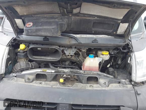 2018 Ram ProMaster Cargo z VIN 3C6URVHG8JE119243, wystawiony jako IAAI lot #43456408 z przebiegiem 363 642 mil mil oraz . Historia ofert i sprzedaży dostępna na DreamBid. Obrazek 10.