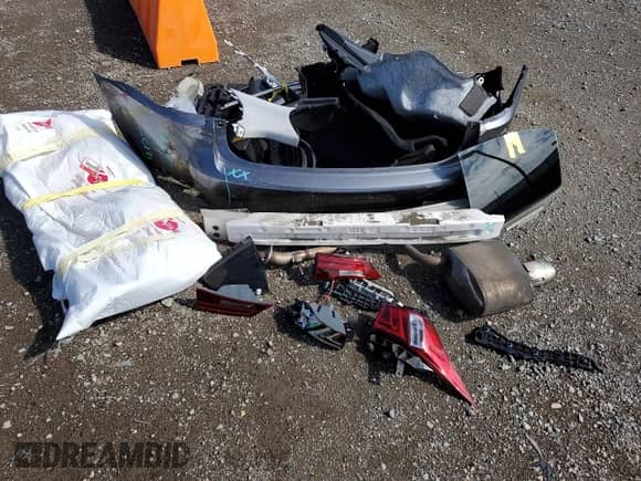 2015 Lexus IS 250 with VIN JTHBF1D23F5066903, listed as a Copart auction lot 81073395 with 99,372 mi miles and Salvage title. Bid and sale history available at DreamBid. Image 12.