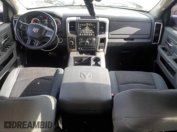 2014 Ram 1500 Big Horn z VIN 1C6RR7LT0ES182930, wystawiony jako Copart lot #84737765 z przebiegiem 178 564 mil mil oraz Szkoda całkowita • Salvage title. Historia ofert i sprzedaży dostępna na DreamBid. Obrazek 8.