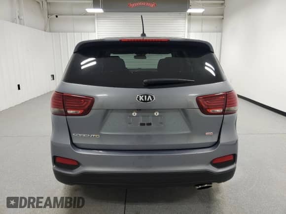 2020 Kia Sorento LX with VIN 5XYPG4A39LG624095, listed as a Copart auction lot 86153585 with 148,294 mi miles and Clean title. Bid and sale history available at DreamBid. Image 6.