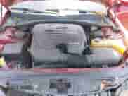 2013 Chrysler 300 S с VIN 2C3CCABG3DH611070, выставлен на аукционе IAAI как лот 42617273 с пробегом 109 560 миль миль и . История ставок и продаж доступна на DreamBid. Изображение 10.