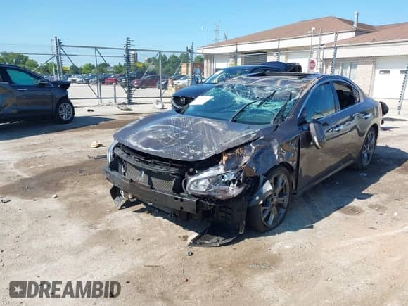 2014 Nissan Maxima SV z VIN 1N4AA5AP9EC441275, wystawiony jako IAAI lot #42586862 z przebiegiem Nie podano mil oraz . Historia ofert i sprzedaży dostępna na DreamBid. Obrazek 2.