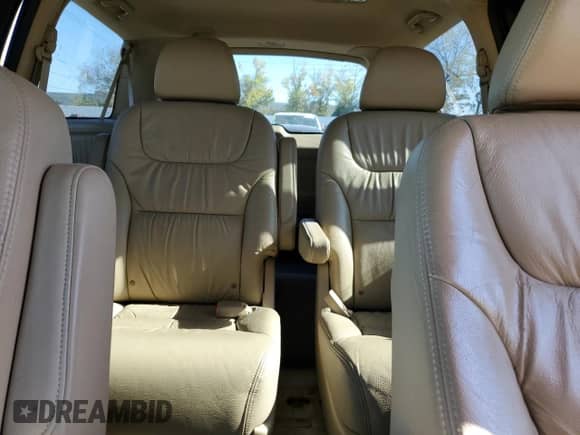 2007 Honda Odyssey EX-L с VIN 5FNRL38727B090653, выставлен на аукционе Copart как лот 85742435 с пробегом 210 125 миль миль и Списание • Salvage title. История ставок и продаж доступна на DreamBid. Изображение 10.