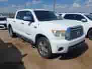 2013 Toyota Tundra Limited с VIN 5TFHW5F17DX310755, выставлен на аукционе IAAI как лот 42721884 с пробегом 122 805 миль миль и . История ставок и продаж доступна на DreamBid. Изображение 1.