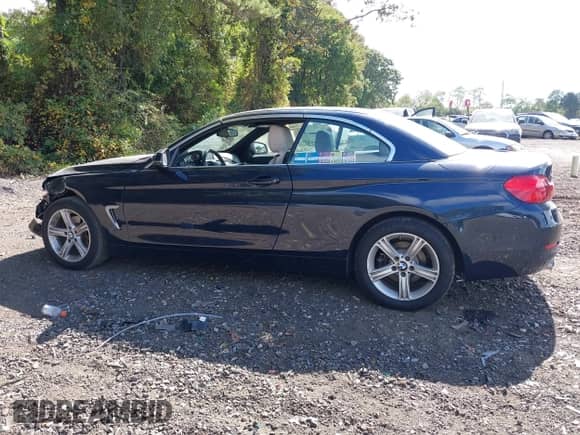 2015 BMW 4 Series 428i xDrive с VIN WBA3V9C54FP946514, выставлен на аукционе IAAI как лот 43334100 с пробегом 107 278 миль миль и . История ставок и продаж доступна на DreamBid. Изображение 14.