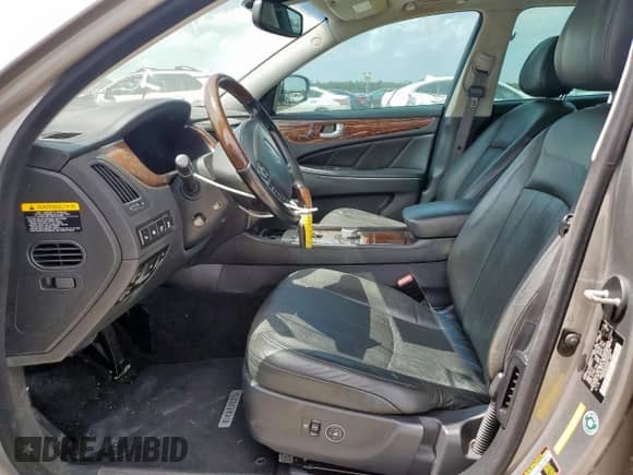 2012 Hyundai Equus Signature с VIN KMHGH4JH3CU051634, выставлен на аукционе Copart как лот 64385195 с пробегом 133 692 миль миль и Чистый • Clean title. История ставок и продаж доступна на DreamBid. Изображение 7.