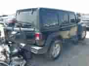 2022 Jeep Wrangler Unlimited Sport S z VIN 1C4HJXDG5NW180130, wystawiony jako IAAI lot #41772922 z przebiegiem 47 625 mil mil oraz . Historia ofert i sprzedaży dostępna na DreamBid. Obrazek 4.