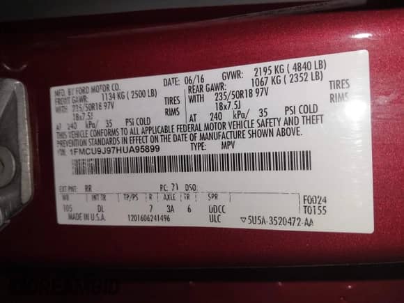 2017 Ford Escape Titanium z VIN 1FMCU9J97HUA95899, wystawiony jako IAAI lot #43365600 z przebiegiem 95 376 mil mil oraz . Historia ofert i sprzedaży dostępna na DreamBid. Obrazek 9.