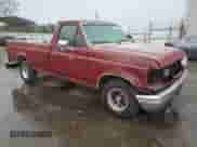 1989 Ford F-150 z VIN 1FTDF15Y7KNB52741, wystawiony jako Copart lot #41561205 z przebiegiem 212 932 mil mil oraz Szkoda całkowita • Salvage title. Historia ofert i sprzedaży dostępna na DreamBid. Obrazek 4.