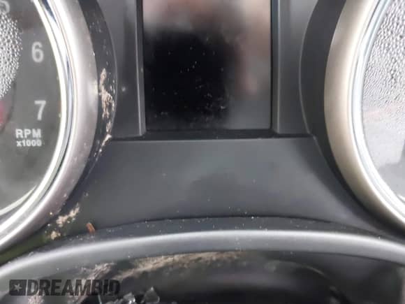 2012 Jeep Grand Cherokee Laredo с VIN 1C4RJEATXCC334517, выставлен на аукционе IAAI как лот 42228074 с пробегом Не указан миль и . История ставок и продаж доступна на DreamBid. Изображение 15.