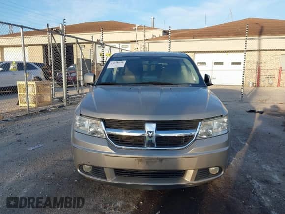 2009 Dodge Journey SXT with VIN 3D4GH57V69T607688, listed as a IAAI auction lot 43348638 with 192,901 mi miles and . Bid and sale history available at DreamBid. Image 12.