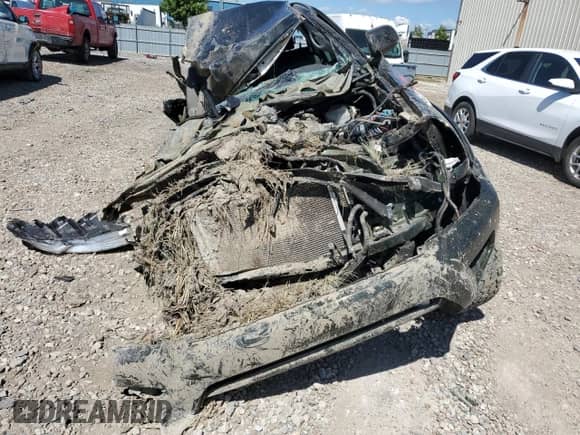 2013 Toyota Tacoma with VIN 3TMLU4EN4DM105916, listed as a Copart auction lot 70569925 with Not provided miles and Salvage title. Bid and sale history available at DreamBid. Image 5.