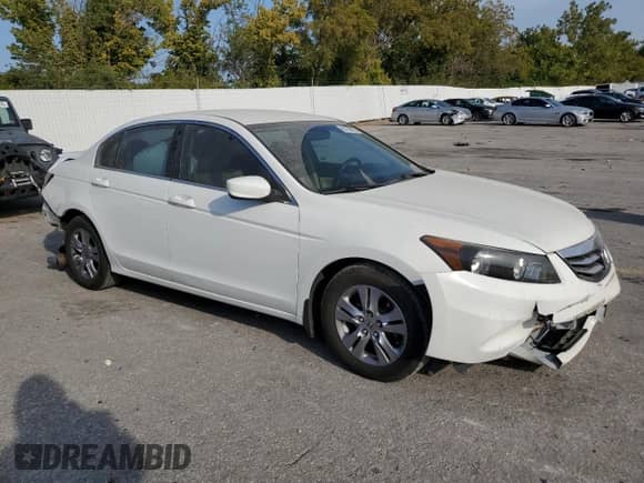 2012 Honda Accord SE z VIN 1HGCP2F67CA046943, wystawiony jako Copart lot #80106005 z przebiegiem 87 170 mil mil oraz Szkoda całkowita • Salvage title. Historia ofert i sprzedaży dostępna na DreamBid. Obrazek 4.