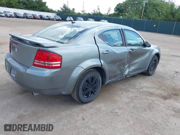 2008 Dodge Avenger SE с VIN 1B3LC46K78N266572, выставлен на аукционе IAAI как лот 43374132 с пробегом 177 513 миль миль и . История ставок и продаж доступна на DreamBid. Изображение 4.