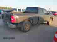 2011 Chevrolet Silverado 1500 LT z VIN 1GCRCSEAXBZ125243, wystawiony jako IAAI lot #43134333 z przebiegiem 261 653 mil mil oraz . Historia ofert i sprzedaży dostępna na DreamBid. Obrazek 4.