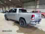 2021 Ram 1500 Big Horn z VIN 1C6RREFT7MN708516, wystawiony jako Copart lot #57719405 z przebiegiem 65 000 mil mil oraz Szkoda całkowita • Salvage title. Historia ofert i sprzedaży dostępna na DreamBid. Obrazek 2.
